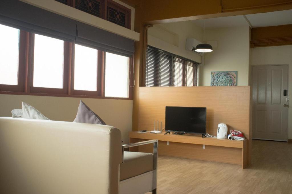 Alameda Suites Hotel Bangkok Dış mekan fotoğraf