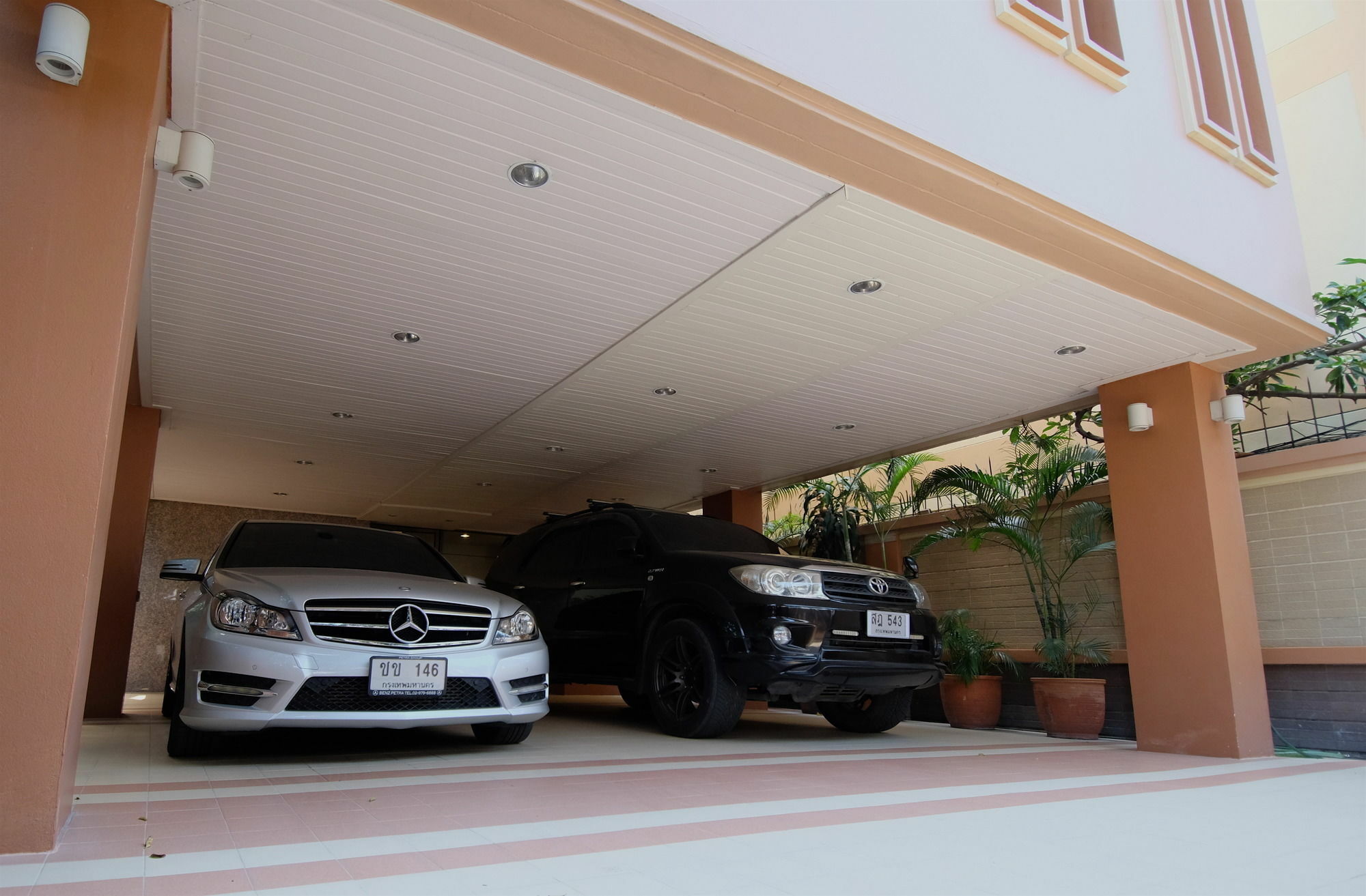 Alameda Suites Hotel Bangkok Dış mekan fotoğraf